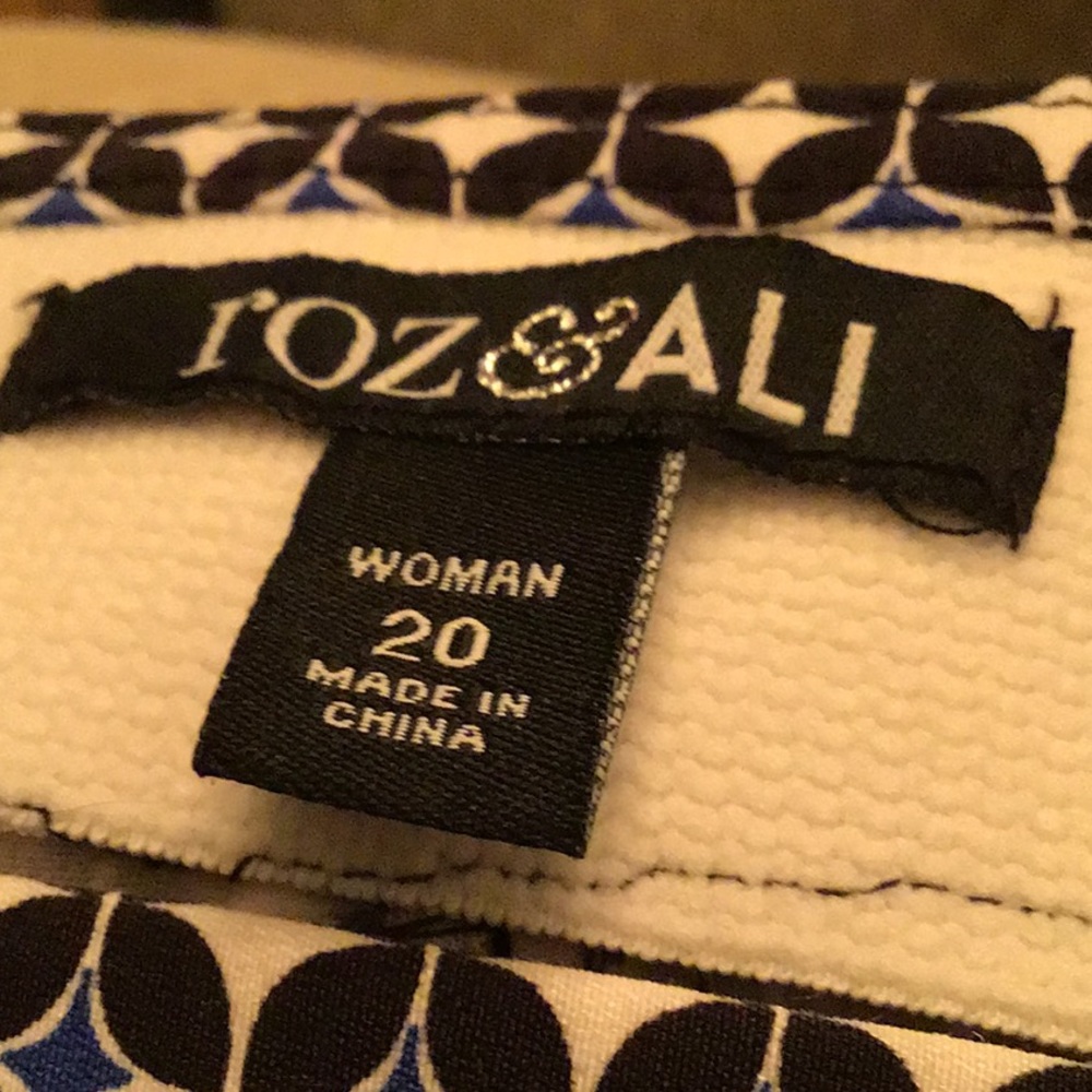 Pull on no iron Capri pants